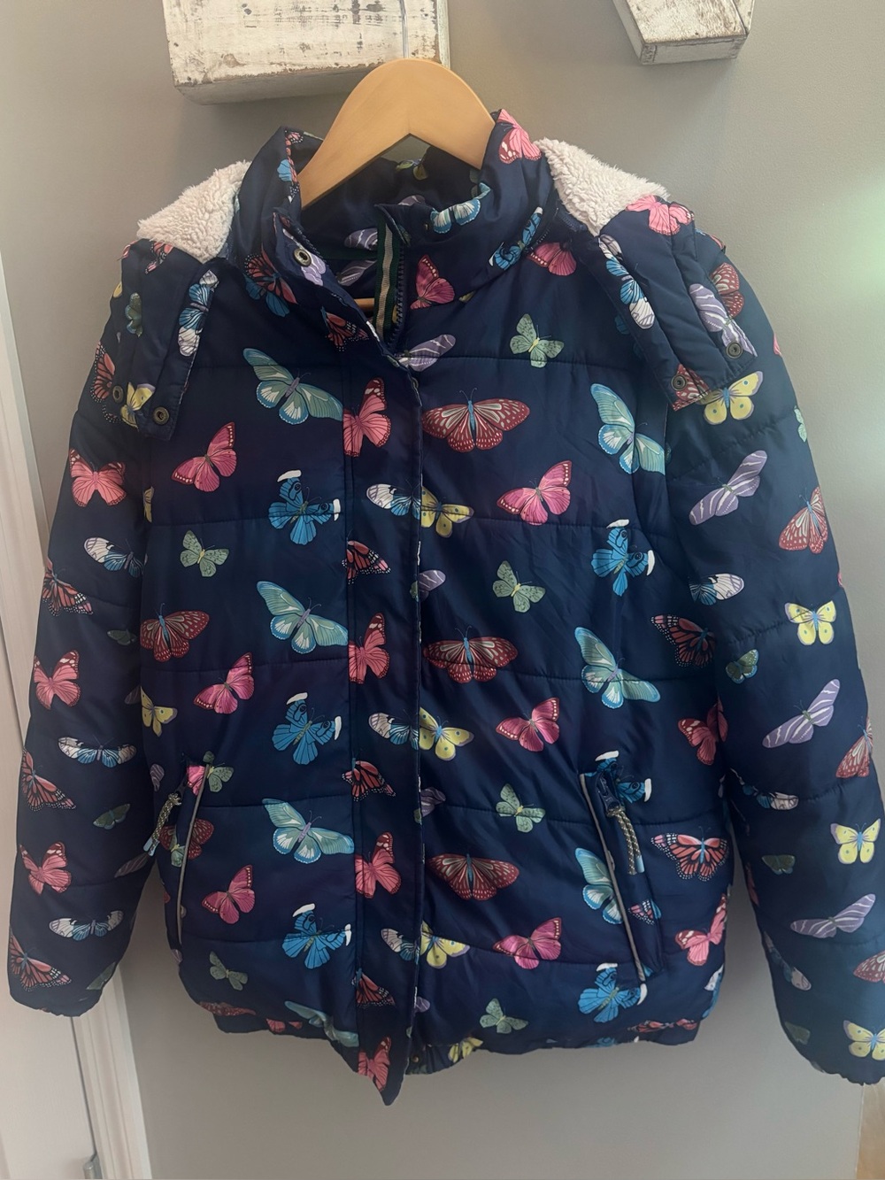 Mini Boden 2-in-1 Padded Coat in Navy Butterflies / 13-14 Years - Picture 4 of 10